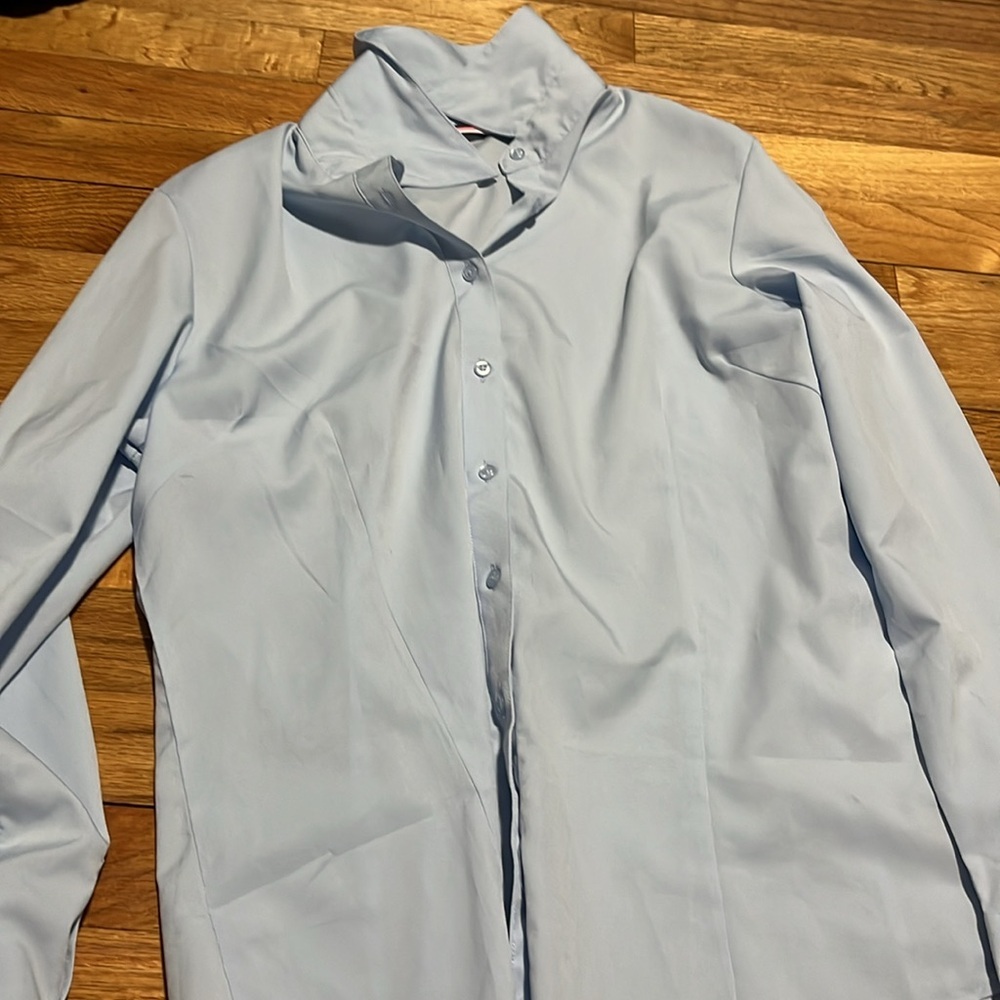 nwot womens blouse/button up